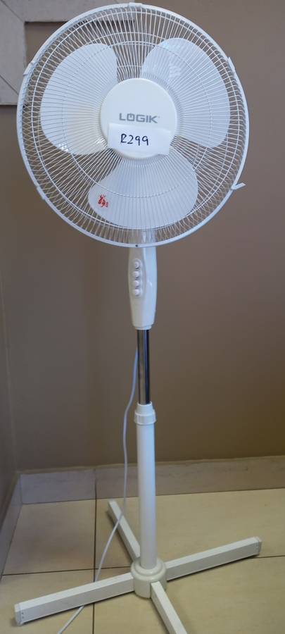 Logik 40CM Pedestal Fan LT-40P01